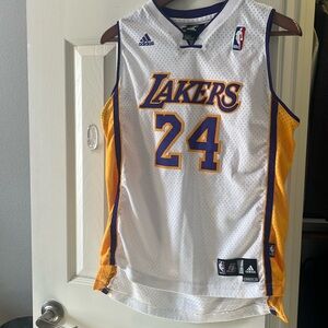 Kids L +2 length adidas lakers 24 Bryant jersey, stitched - worn